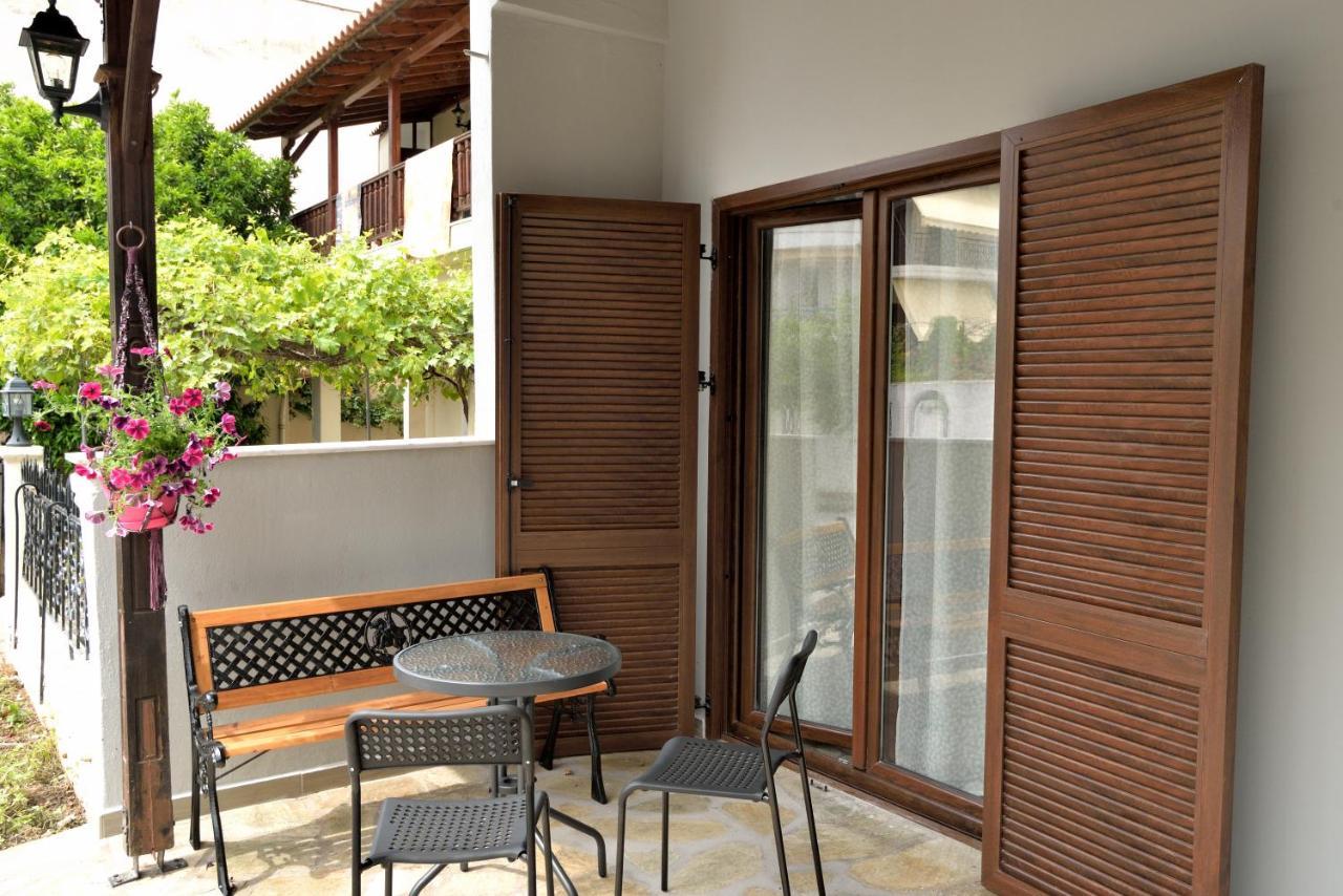 נאה פוטידאה Suite Loft Apartment Konstantinidis מראה חיצוני תמונה